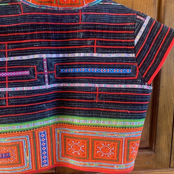 Patchwork Open Front Cropped Top Small - Picture 8 of 11